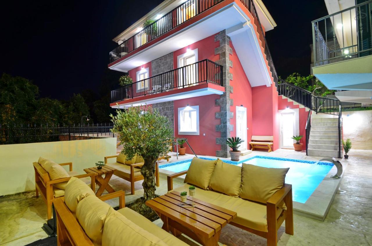 Apartments Lux S Tivat Eksteriør bilde