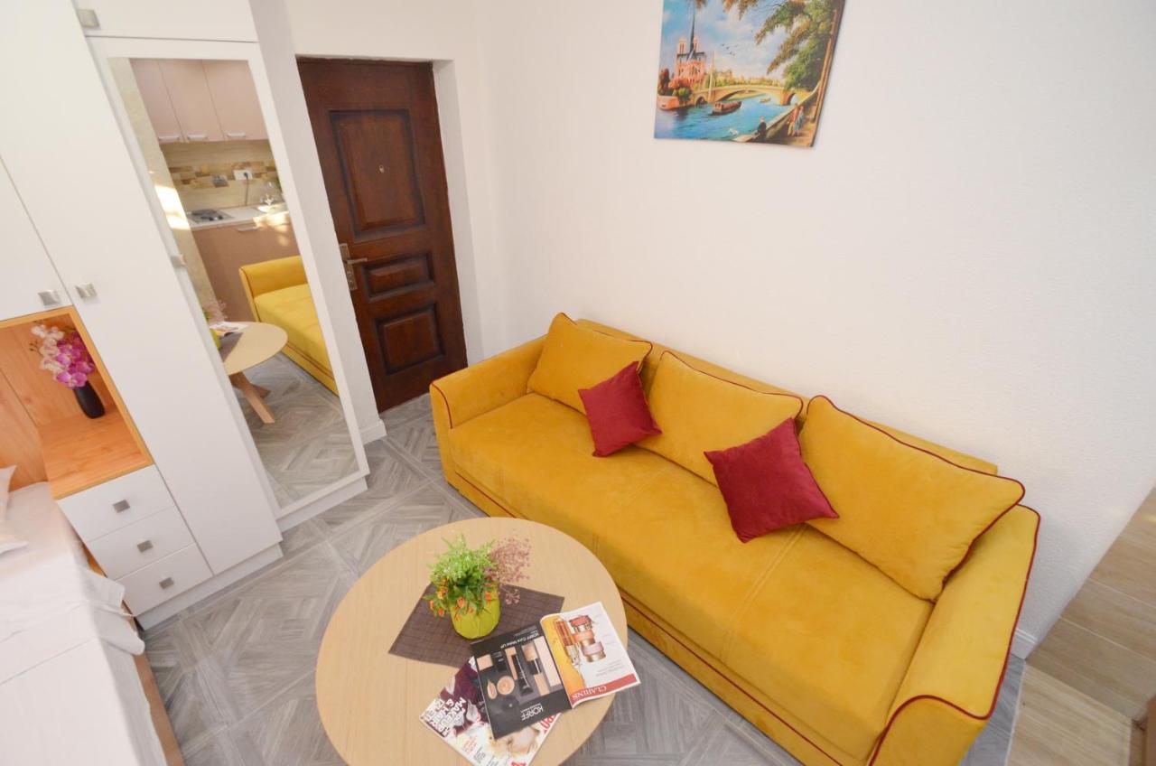 Apartments Lux S Tivat Eksteriør bilde
