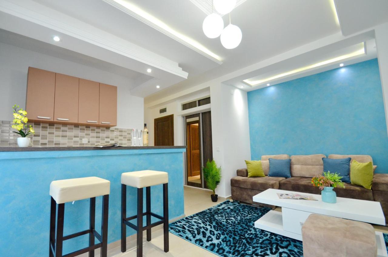 Apartments Lux S Tivat Eksteriør bilde