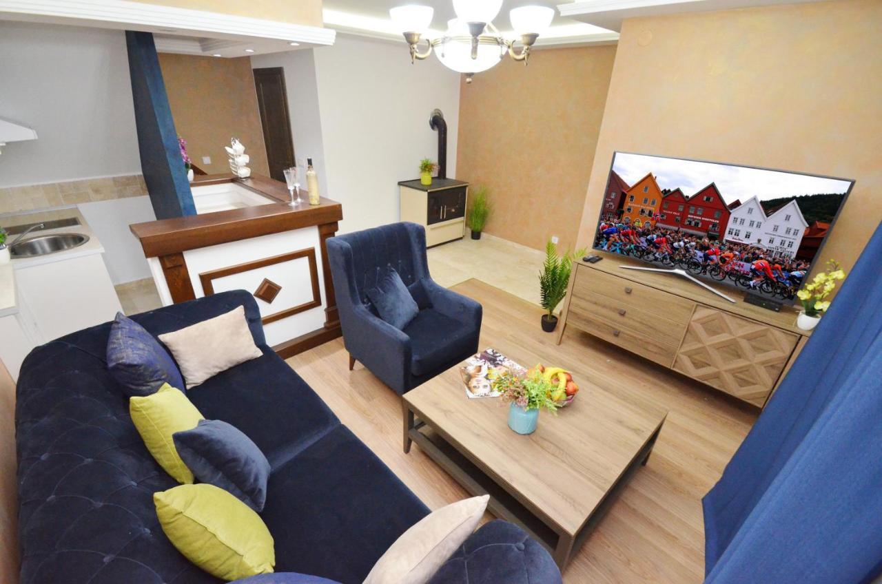 Apartments Lux S Tivat Eksteriør bilde